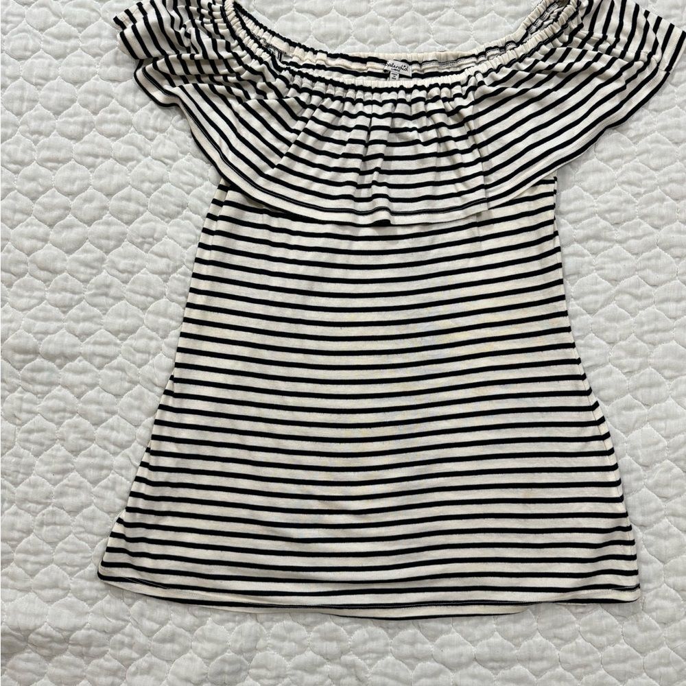 EUC Women’s splendid Silk Cotton Tiered neck top -‎ Size L Made in USA